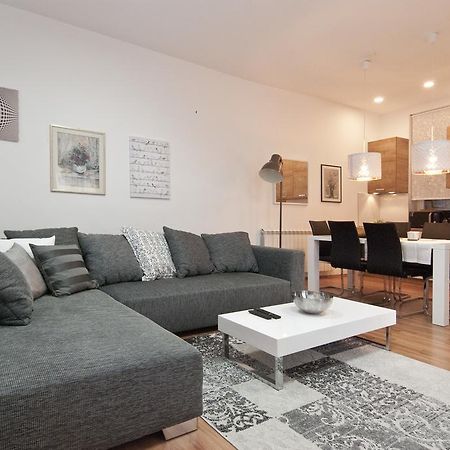 City Lights Apartment Загреб Екстер'єр фото